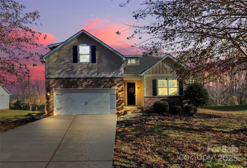 8530 Olde Stonegate Ln, Mint Hill, NC 28227