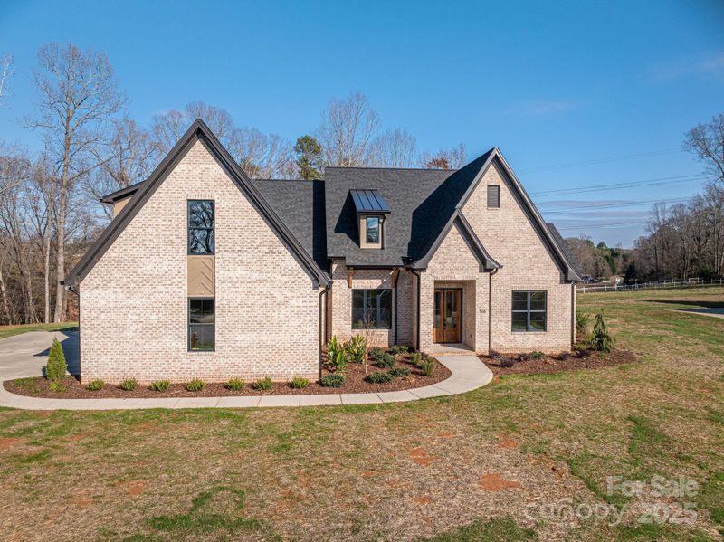 116 Lake Mist Dr, Belmont, NC 28012