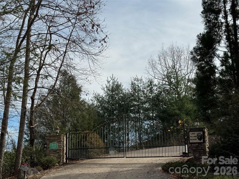 0 Deer Trl #16, Lake Lure, NC 28746