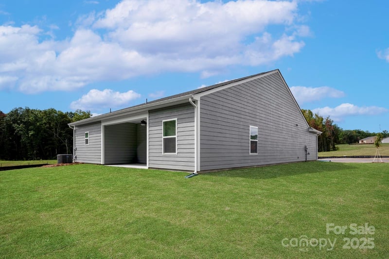125 Colonial Reserve Ave, Troutman, NC 28166