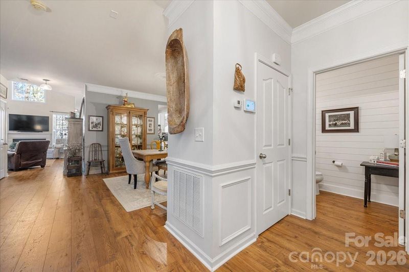 718 Deerbrook Ln, Tega Cay, SC 29708