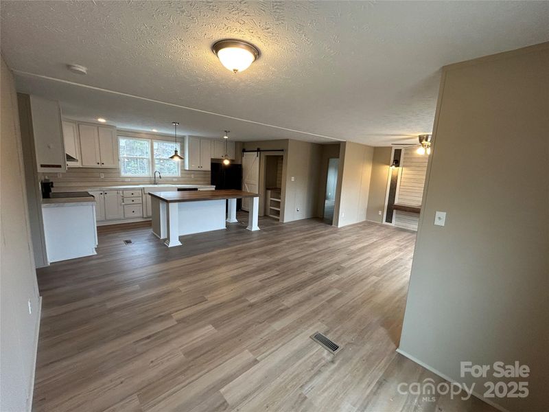 4765 Logging Rd, Lancaster, SC 29720