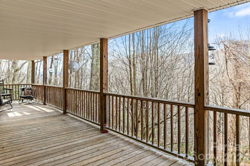 842 Grouse Rd, Clyde, NC 28721