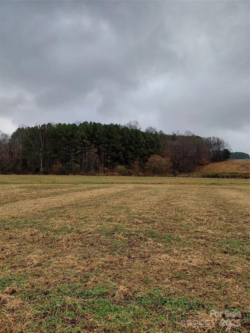 000 Hamlet Rd, Harmony, NC 28634