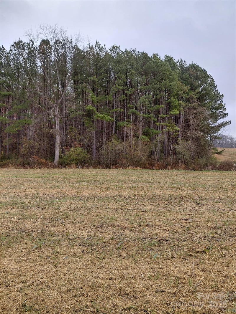 000 Hamlet Rd, Harmony, NC 28634