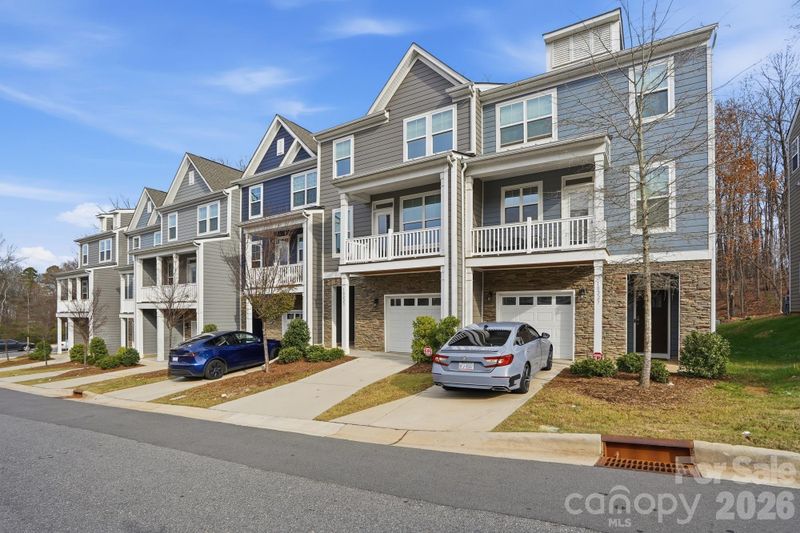 10223 Glenmere Creek Cir, Charlotte, NC 28262
