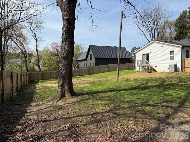 126 Laura Rd, Mooresville, NC 28117
