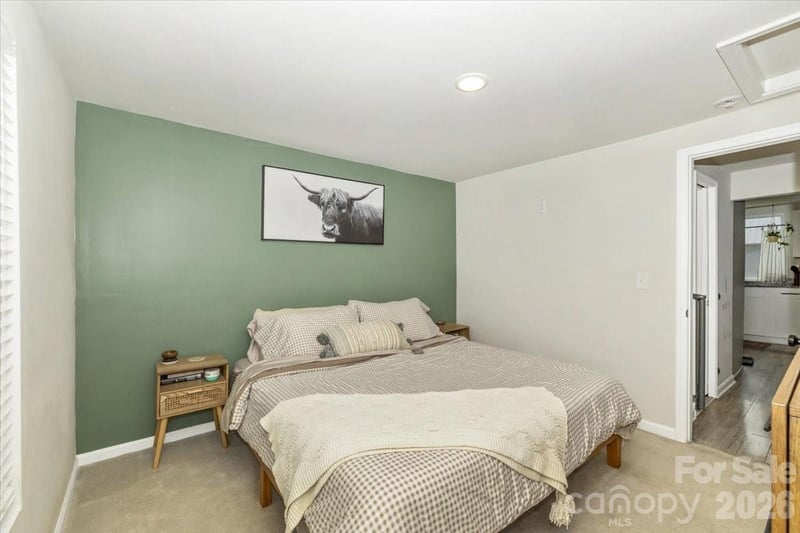 126 Laura Rd, Mooresville, NC 28117