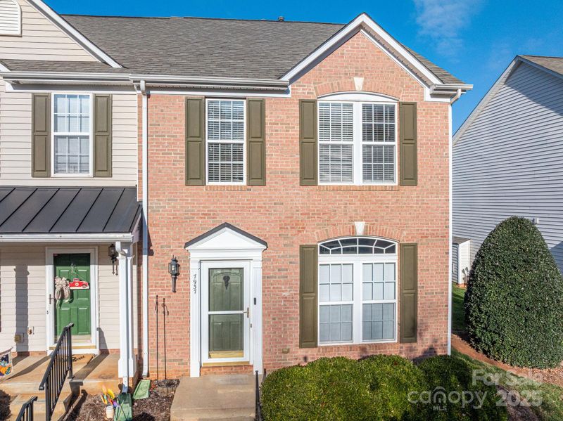 7937 Mariners Pointe Cir, Denver, NC 28037
