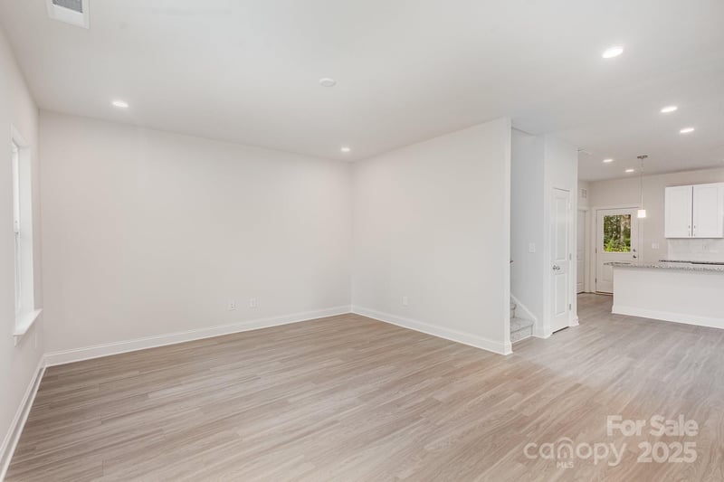19901 Burton Ln, Cornelius, NC 28031
