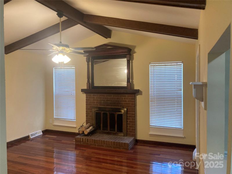 9318 Winter Elm Ln, Charlotte, NC 28227