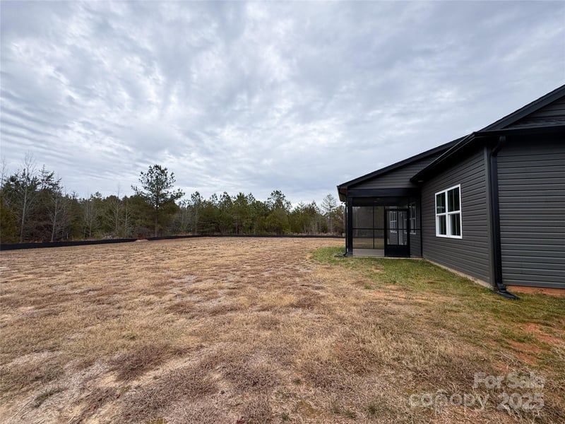 3046 Meadowcrest Dr #69, Clover, SC 29710