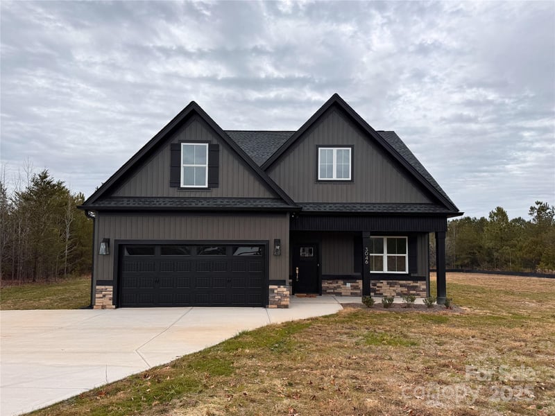 3046 Meadowcrest Dr #69, Clover, SC 29710
