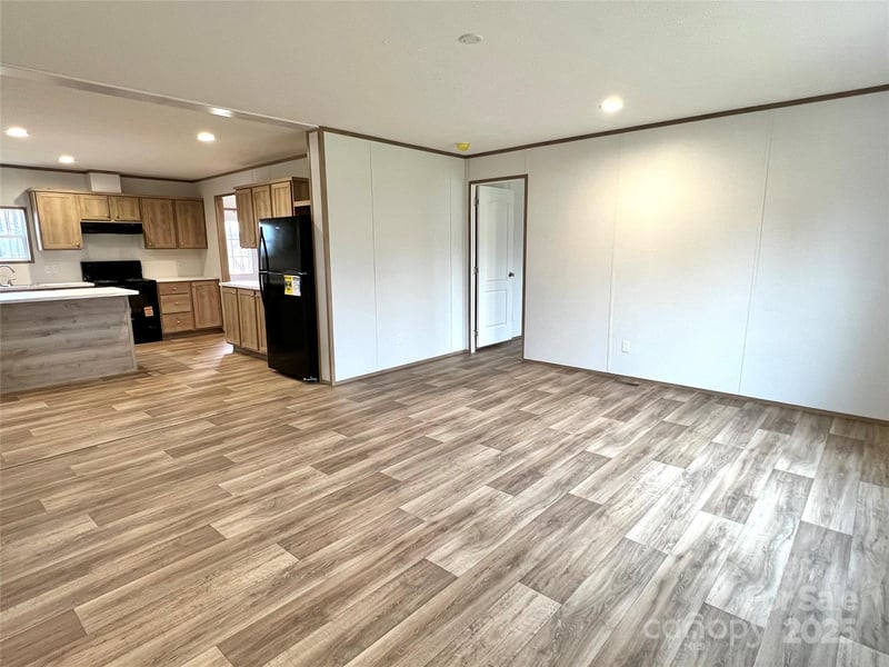 174 Trivette Rd, Harmony, NC 28634