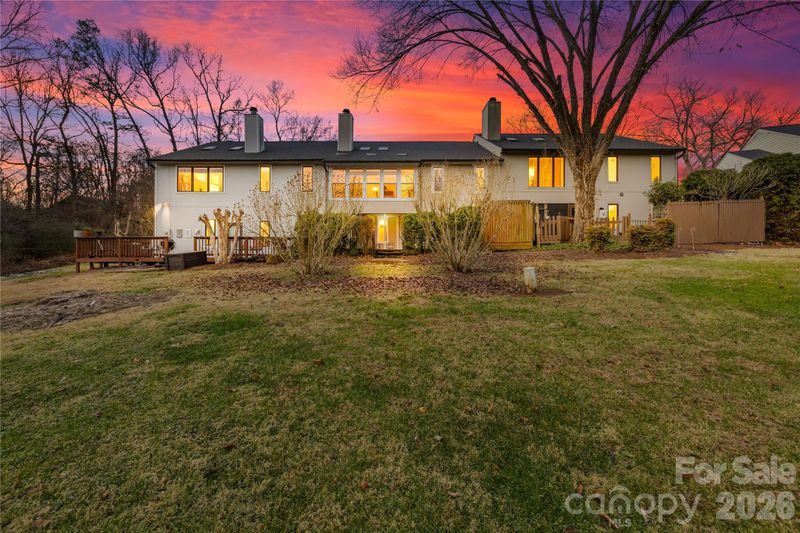 1002 Kenilworth Ct NW, Concord, NC 28027