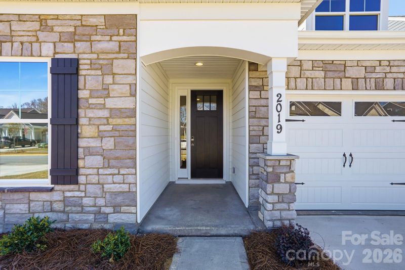 2019 Mantle Ridge Dr, Indian Trail, NC 28079