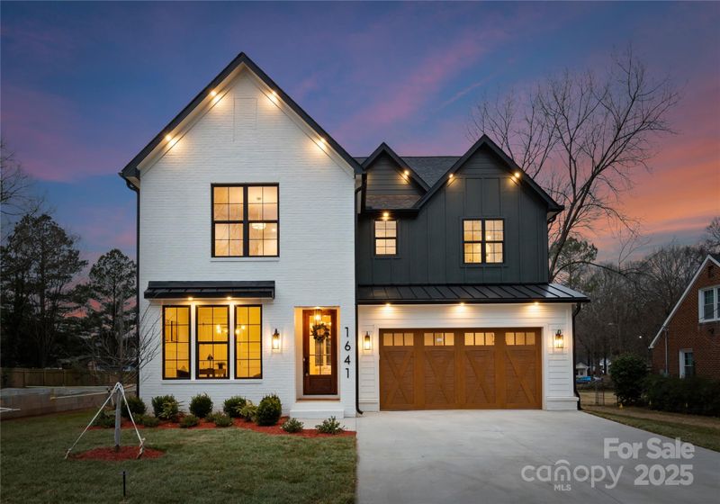 1641 Longfellow St, Charlotte, NC 28205