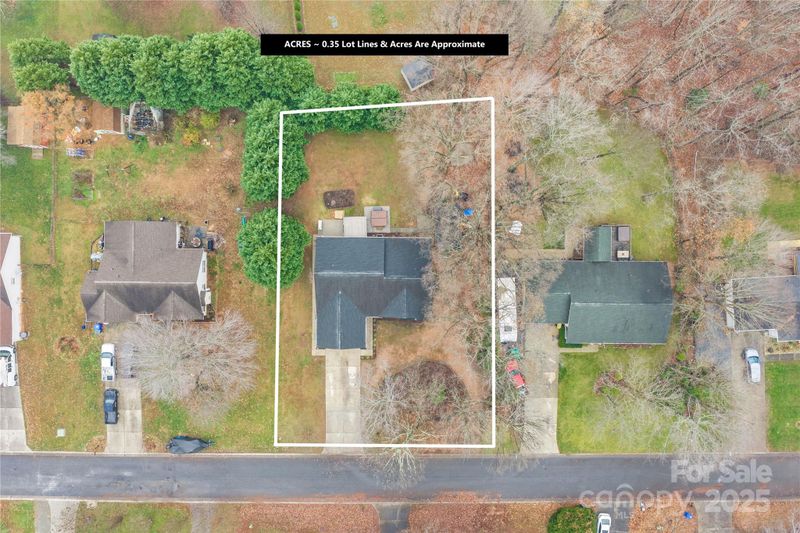 115 Springlake Dr, Troutman, NC 28166