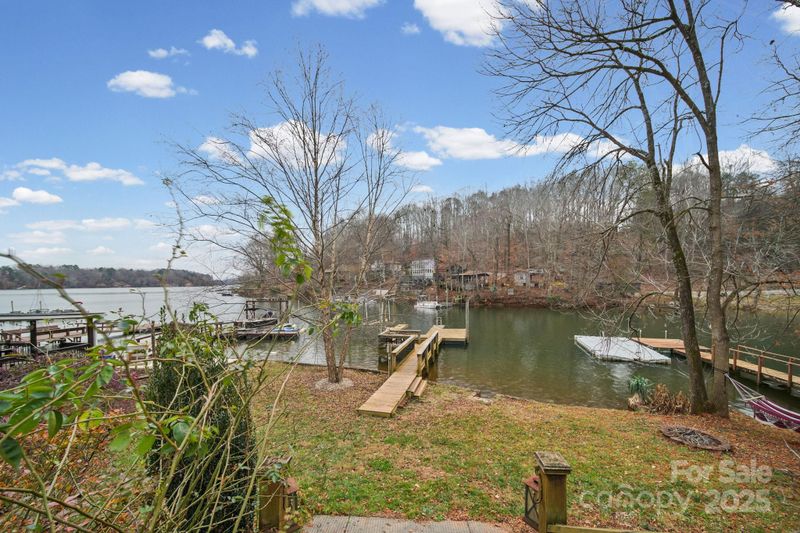 4333 Son Lawing Dr, Claremont, NC 28610