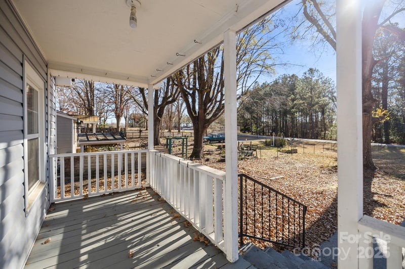 1632 Beulah Church Rd, Matthews, NC 28104