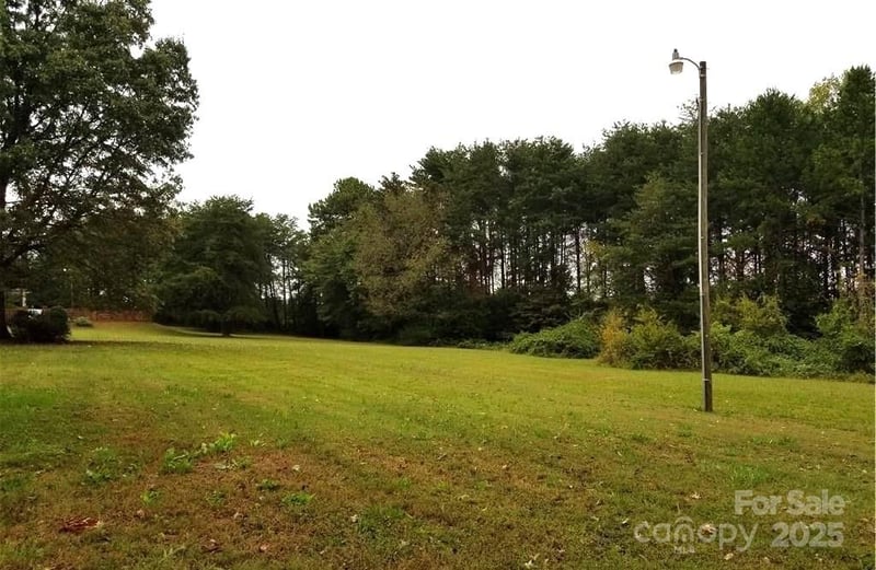 496 Brawley School Rd, Mooresville, NC 28117