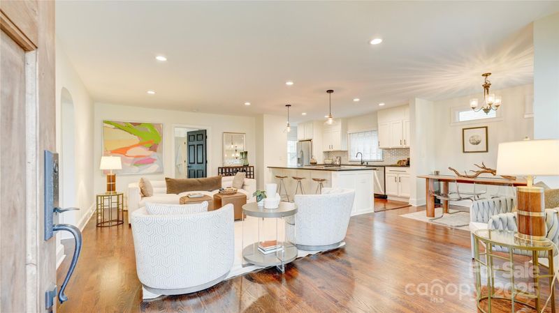 2304 Laburnum Ave, Charlotte, NC 28205