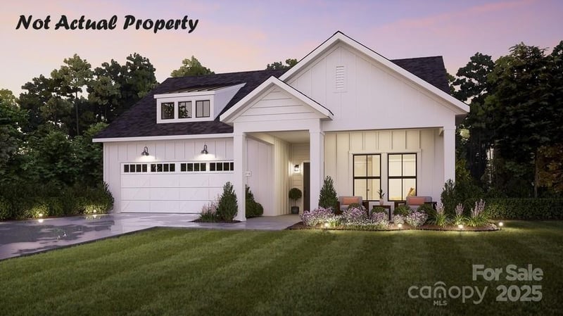 240 Alenda Lux Cir, Mooresville, NC 28115
