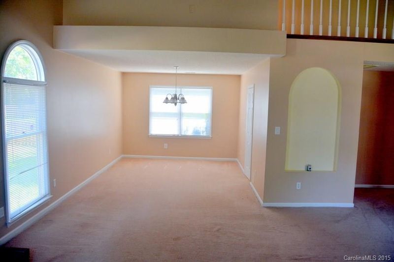 9912 Park Spring Ct, Charlotte, NC 28210