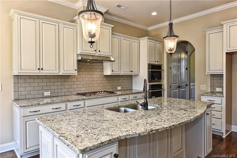 2320 Pine Valley Dr, Denver, NC 28037