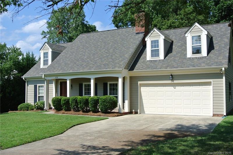 6336 Willow Run Dr, Charlotte, NC 28277