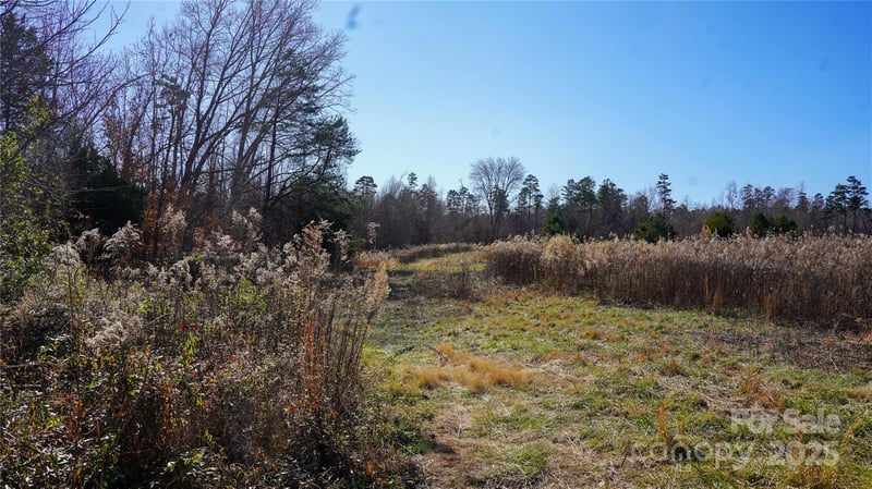 522 Whitworth Rd, Clover, SC 29170