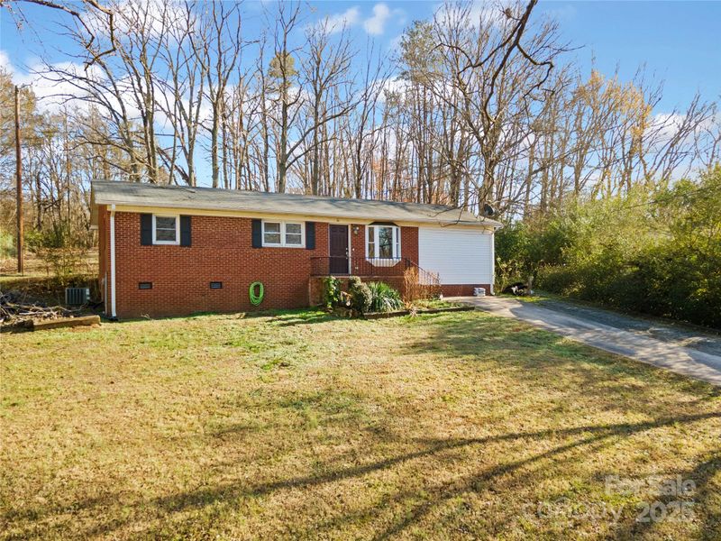 308 Hubbard St, Lincolnton, NC 28092