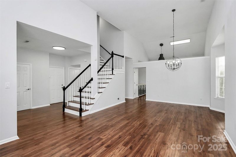 9105 Clifton Meadow Dr, Matthews, NC 28105