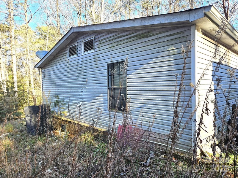 206 Benjamin Dr, Dallas, NC 28034