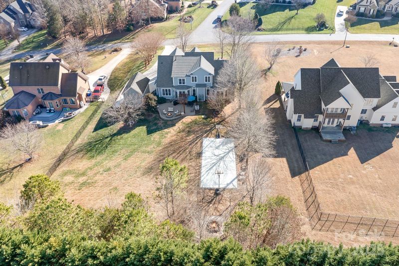 6065 Willow Farm Dr E, Denver, NC 28037