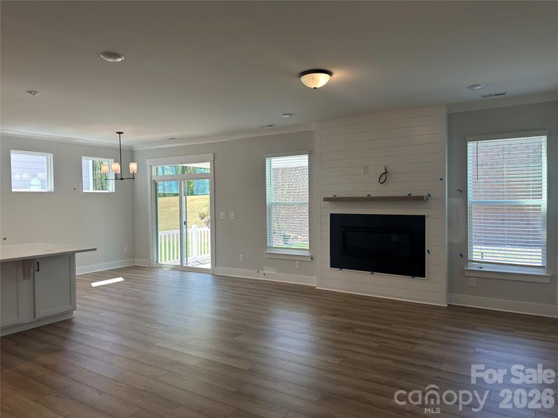 109 Longwood Rd, Mooresville, NC 28115