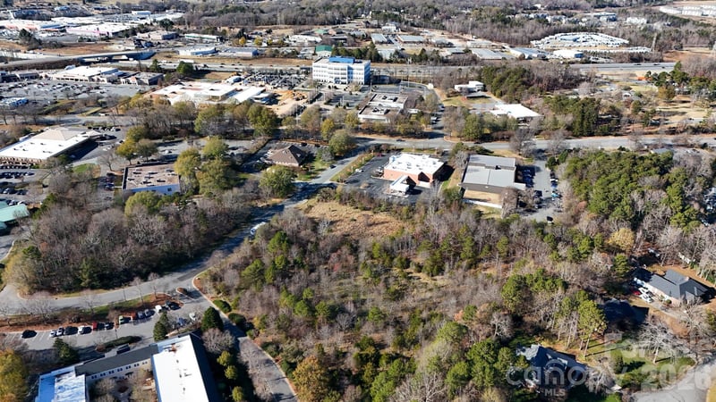 550 Penny Ln NE, Concord, NC 28025