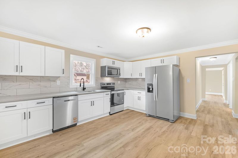636 Central Dr NW, Concord, NC 28027