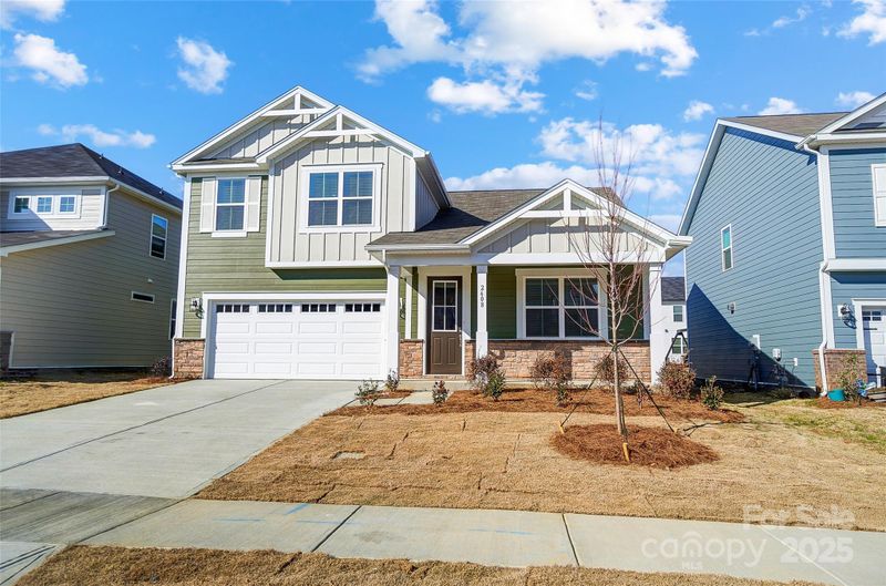 2735 Westmont Dr, Gastonia, NC 28052