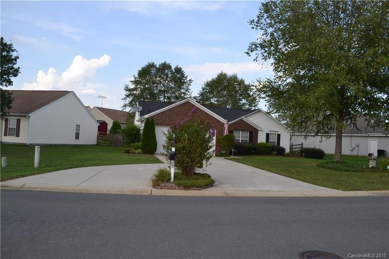 1068 Chapel Creek Rd, Concord, NC 28025
