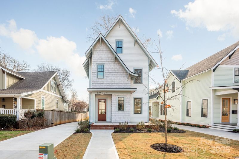 307 Coxe Ave, Charlotte, NC 28208