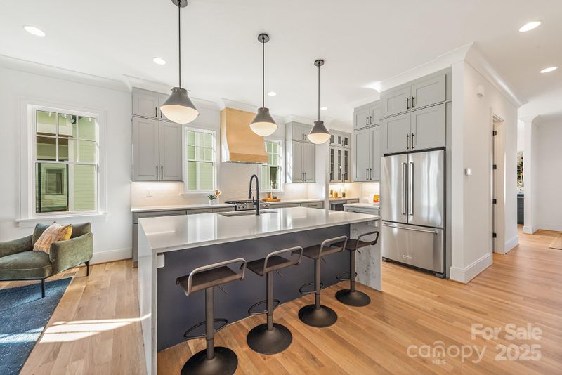 307 Coxe Ave, Charlotte, NC 28208