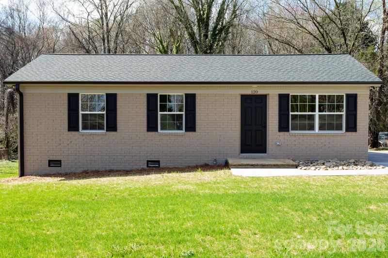 120 Independence Loop, Statesville, NC 28625
