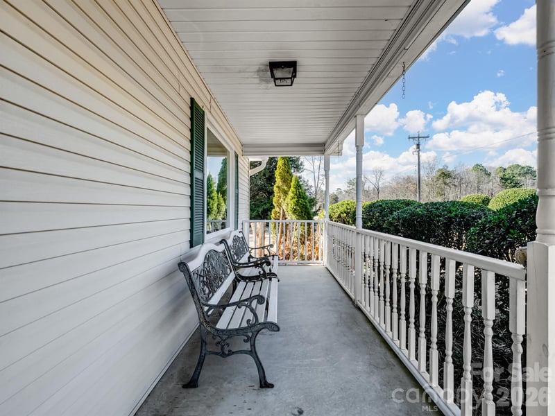 1909 Charlotte Hw, York, SC 29745