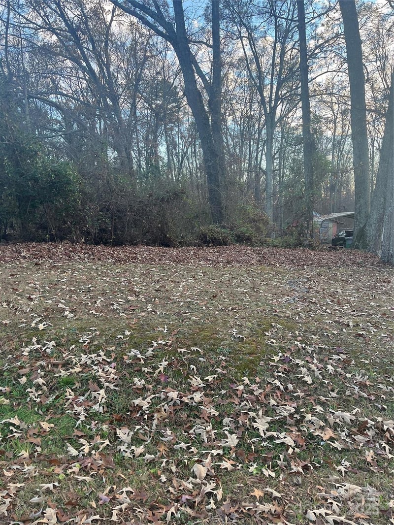 6341 Macon St, Charlotte, NC 28208