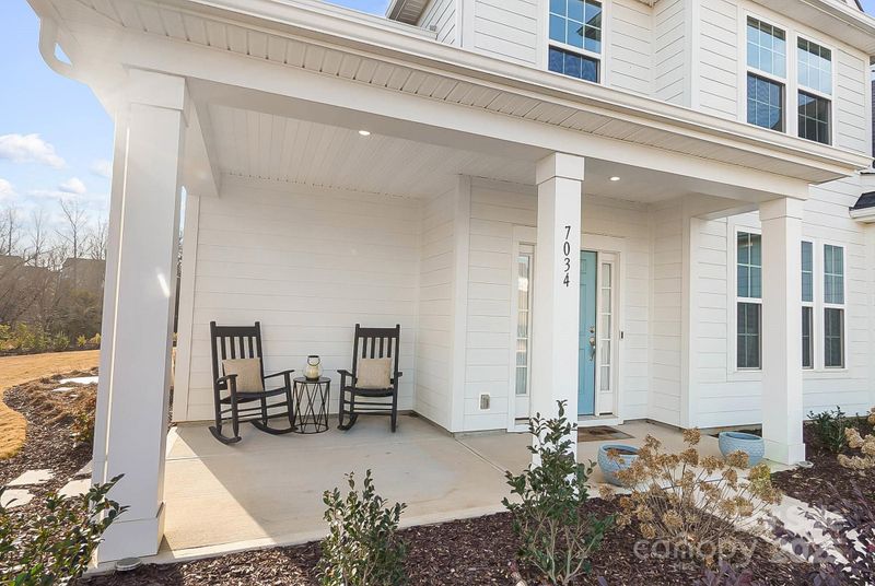 7034 Cloer Ct, Charlotte, NC 28214