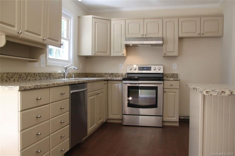 11823 Five Cedars Rd #86, Charlotte, NC 28226