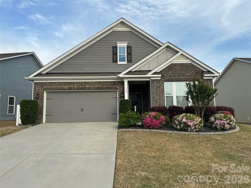 112 Canada Dr, Statesville, NC 28677