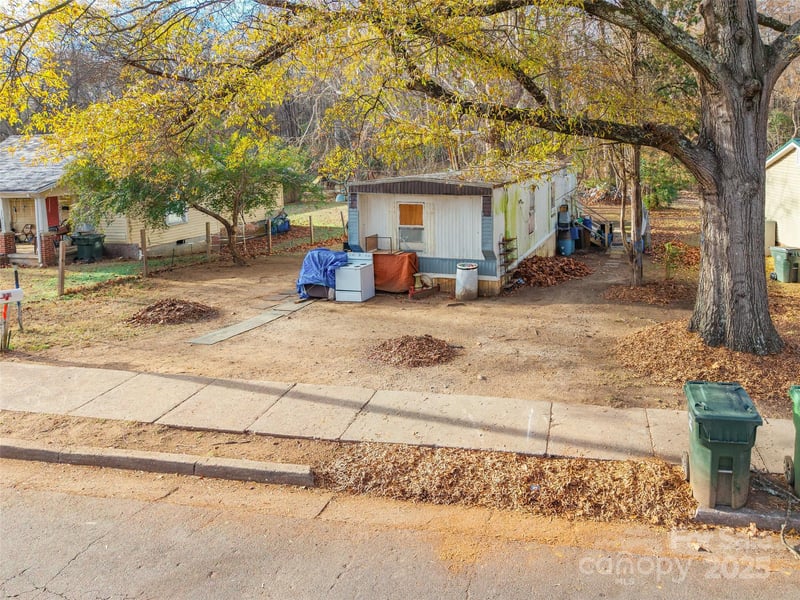 231 Charlotte St, York, SC 29745
