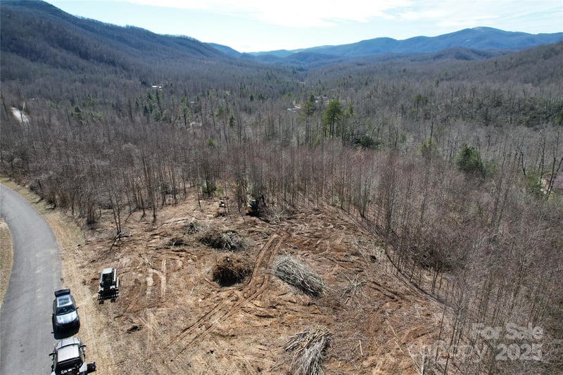 55 Major Mountain Rd, Black Mountain, NC 28711